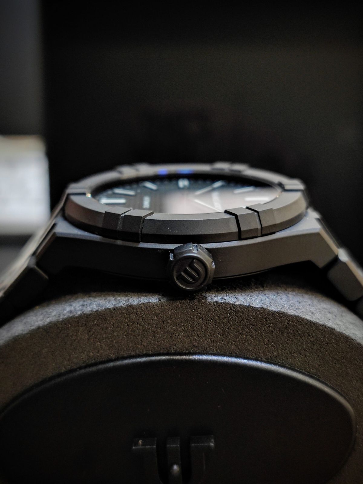 Aikon Automatic