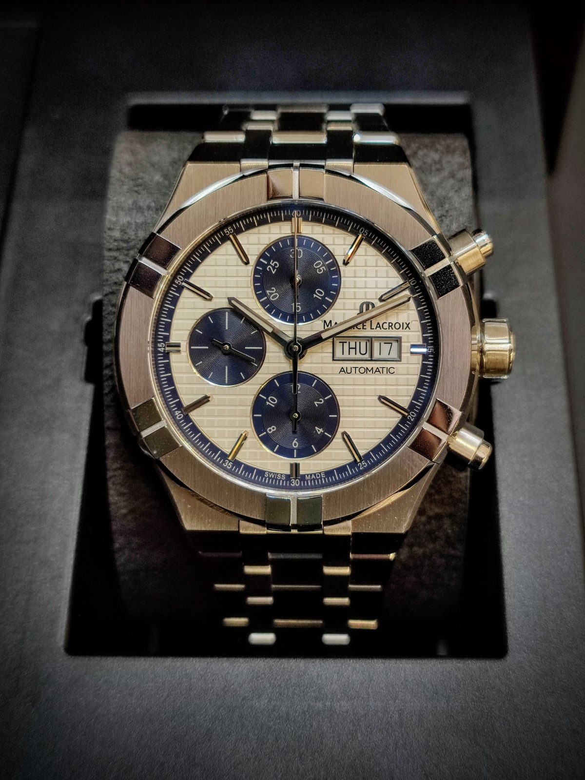Aikon Chronograph