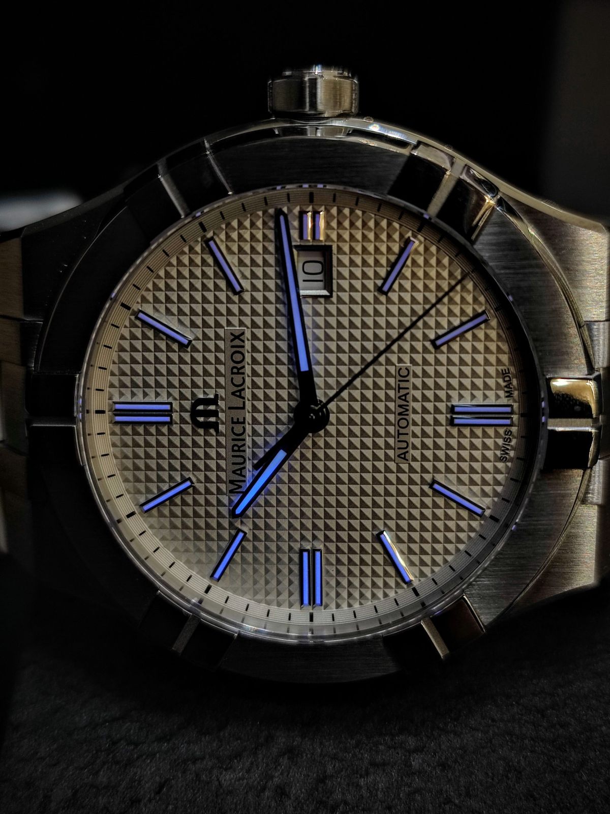 Aikon Automatic