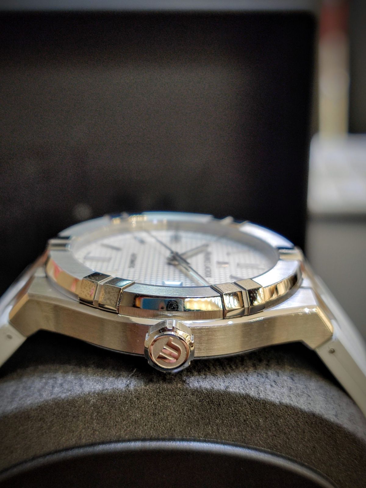 Aikon Automatic