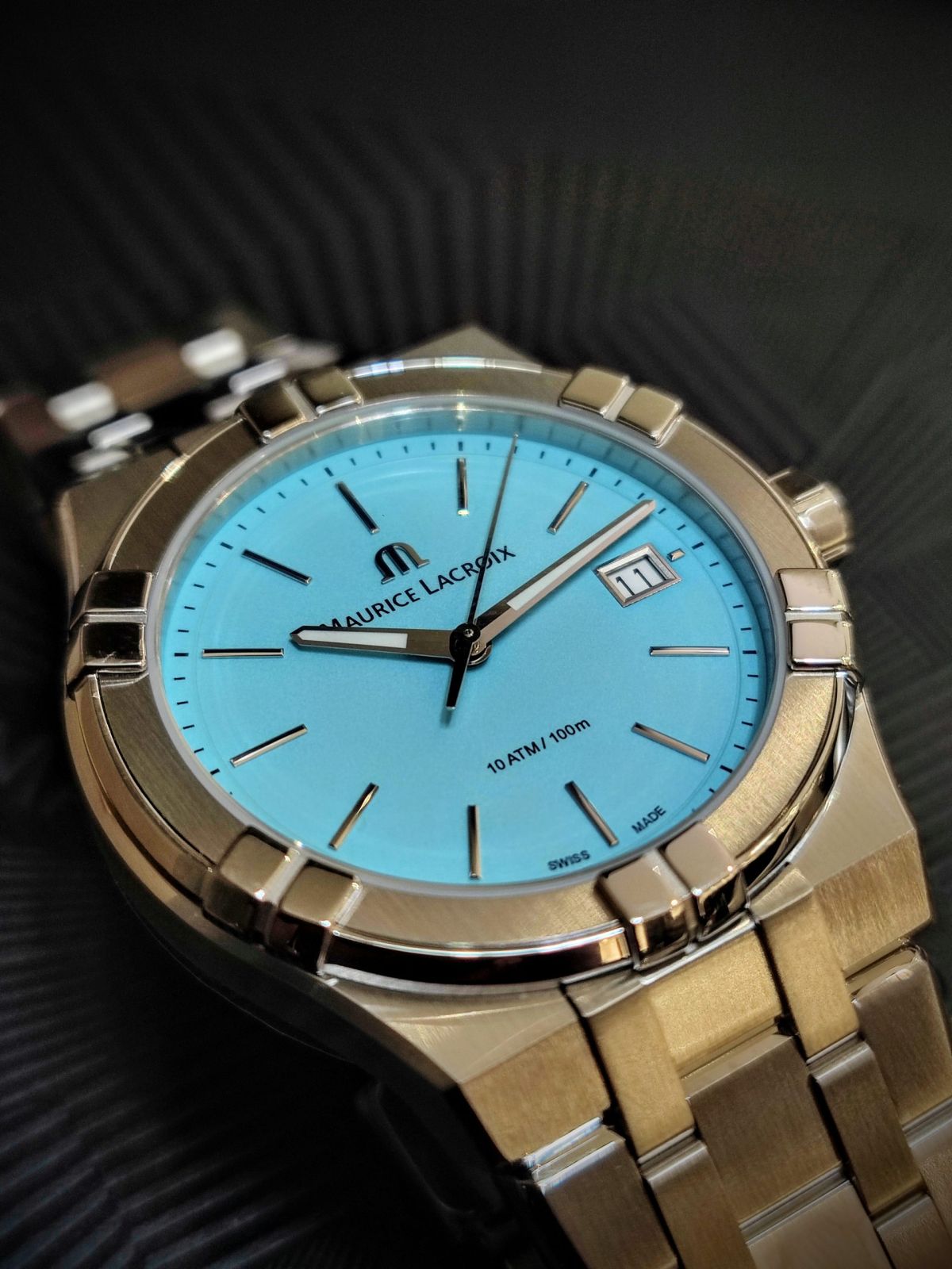 Aikon Quartz