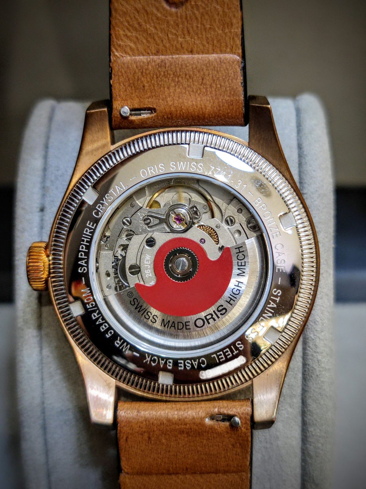 BIG Crown Pointer DATE