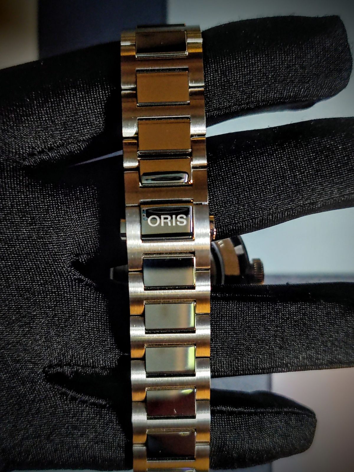 BIG Crown Pointer DATE