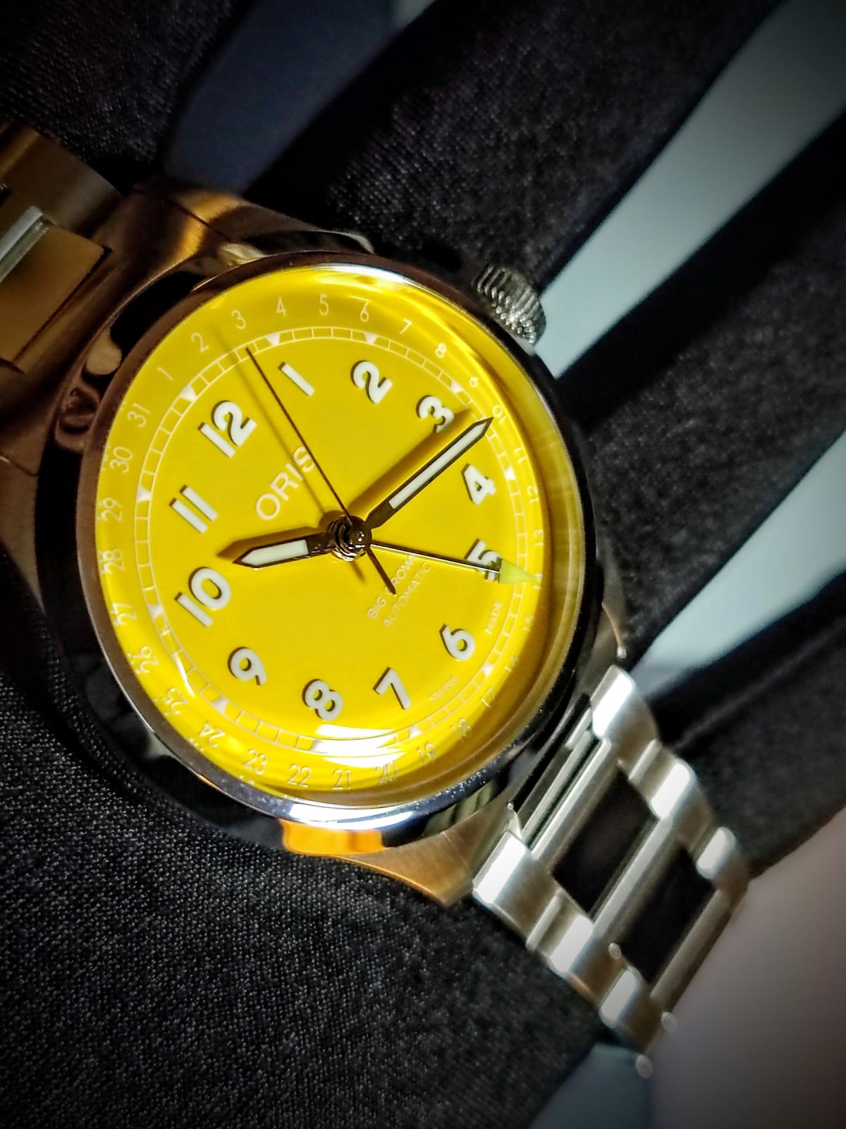 BIG Crown Pointer DATE