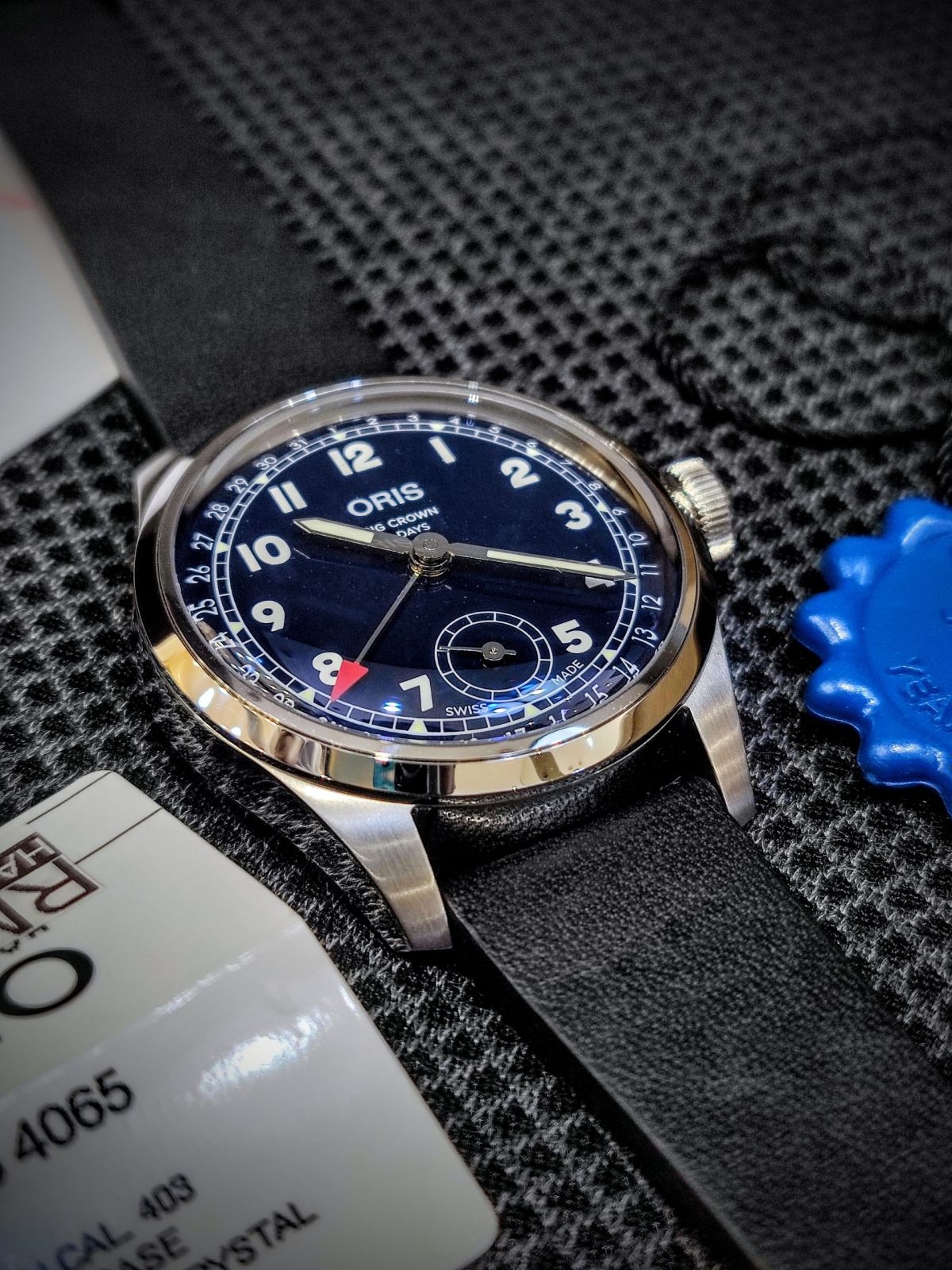 BIG Crown Pointer DATE