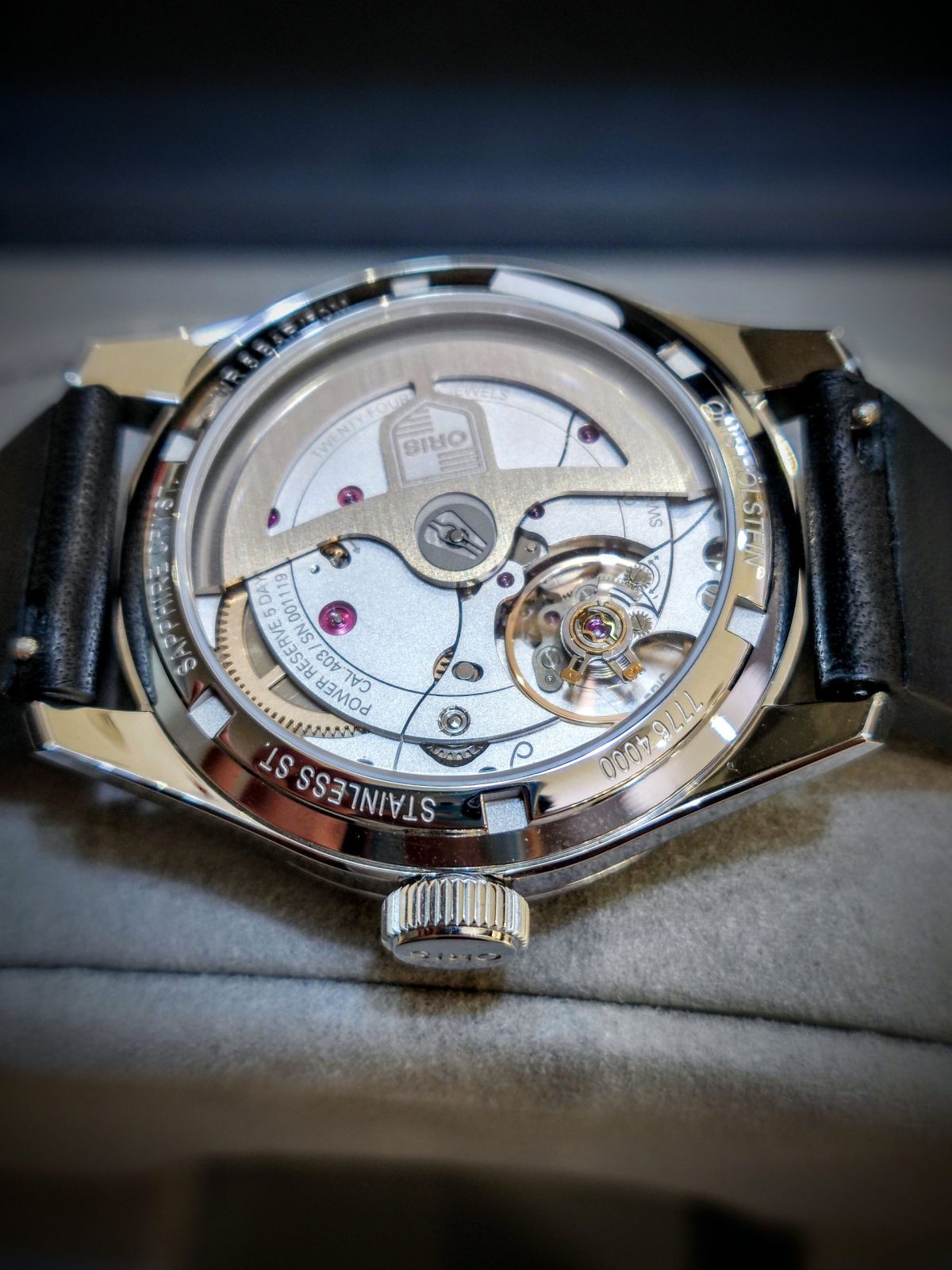 BIG Crown Pointer DATE