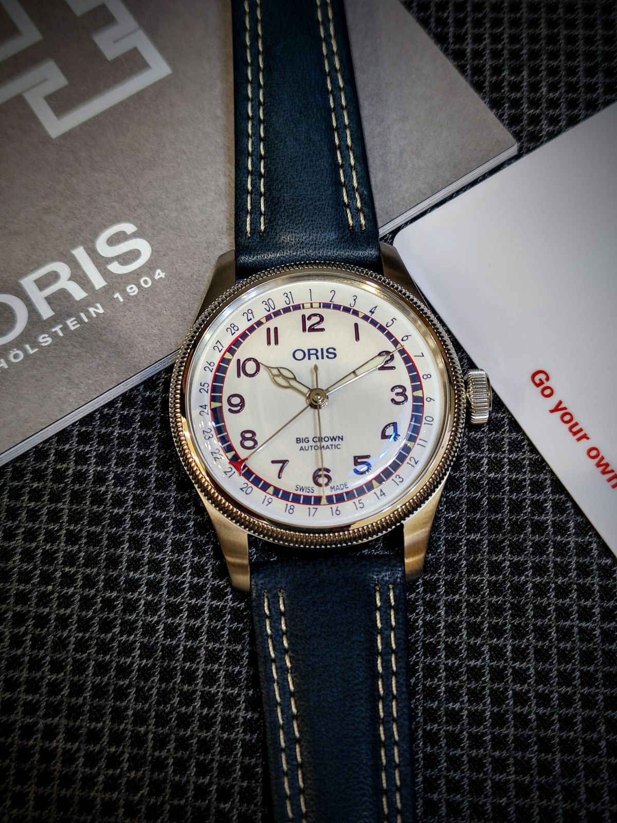 BIG Crown Pointer DATE