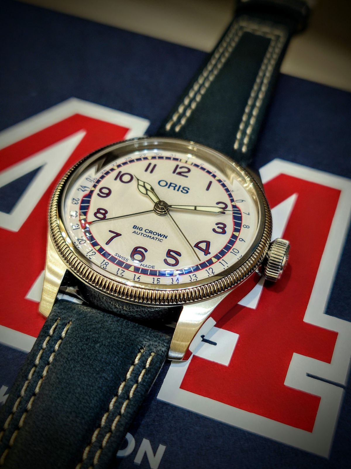 BIG Crown Pointer DATE