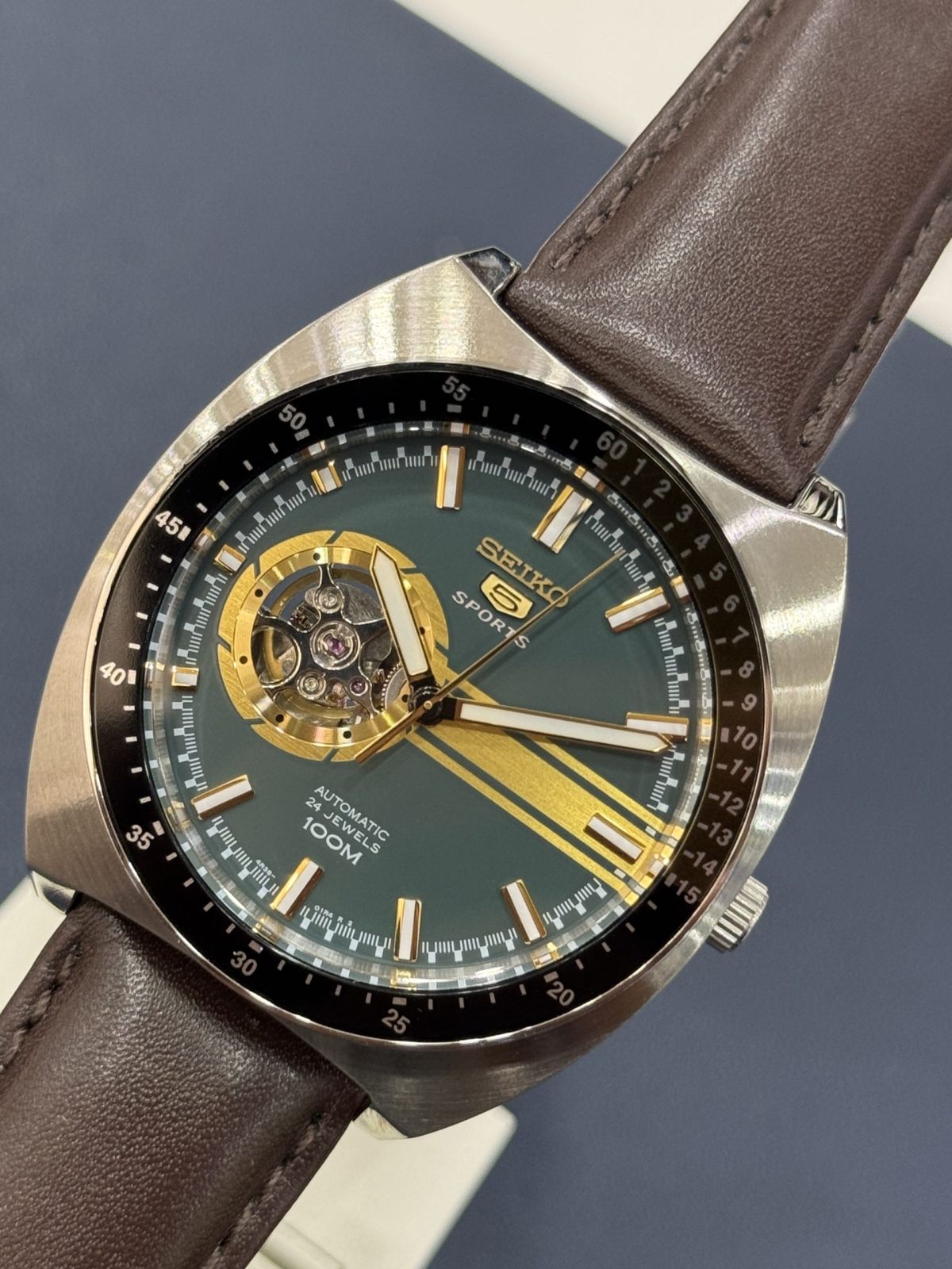 Seiko 5 Sports