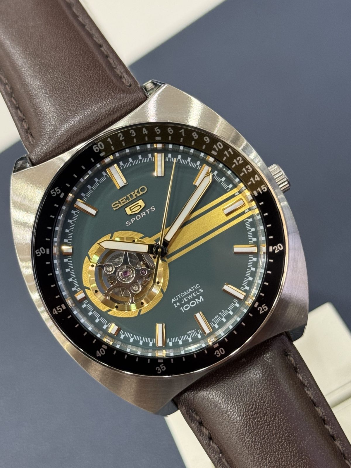Seiko 5 Sports