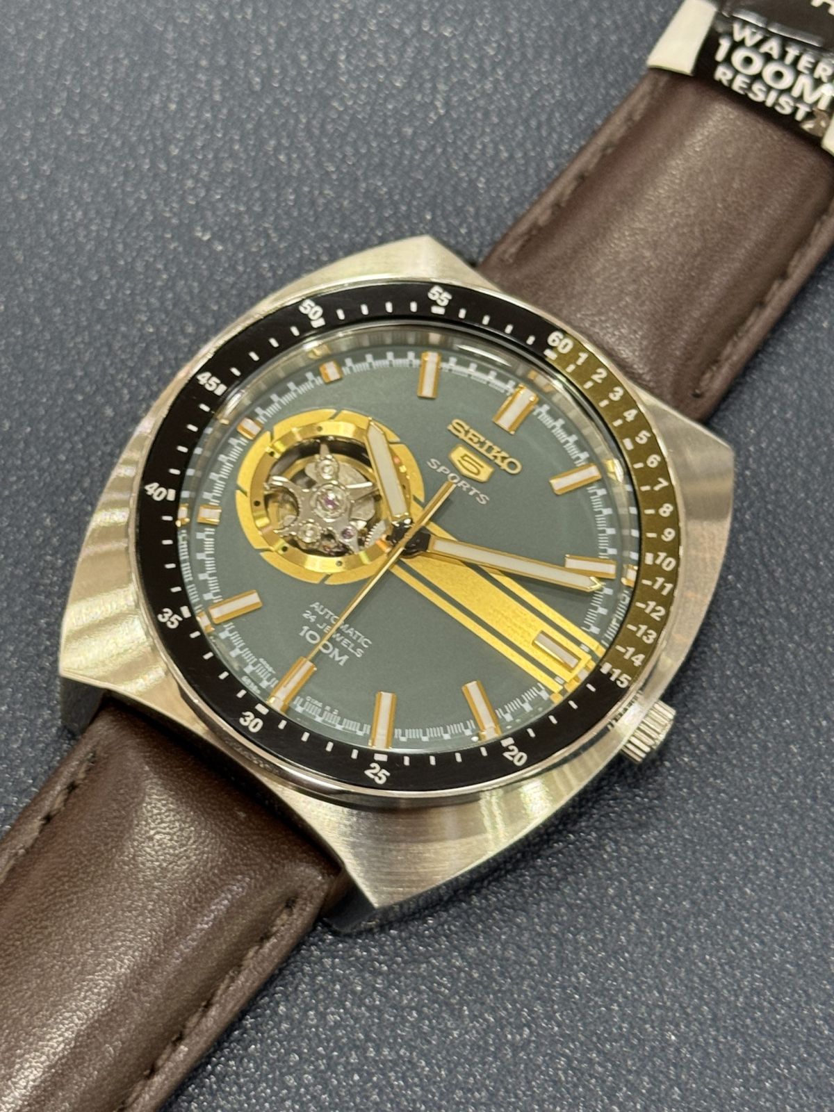 Seiko 5 Sports