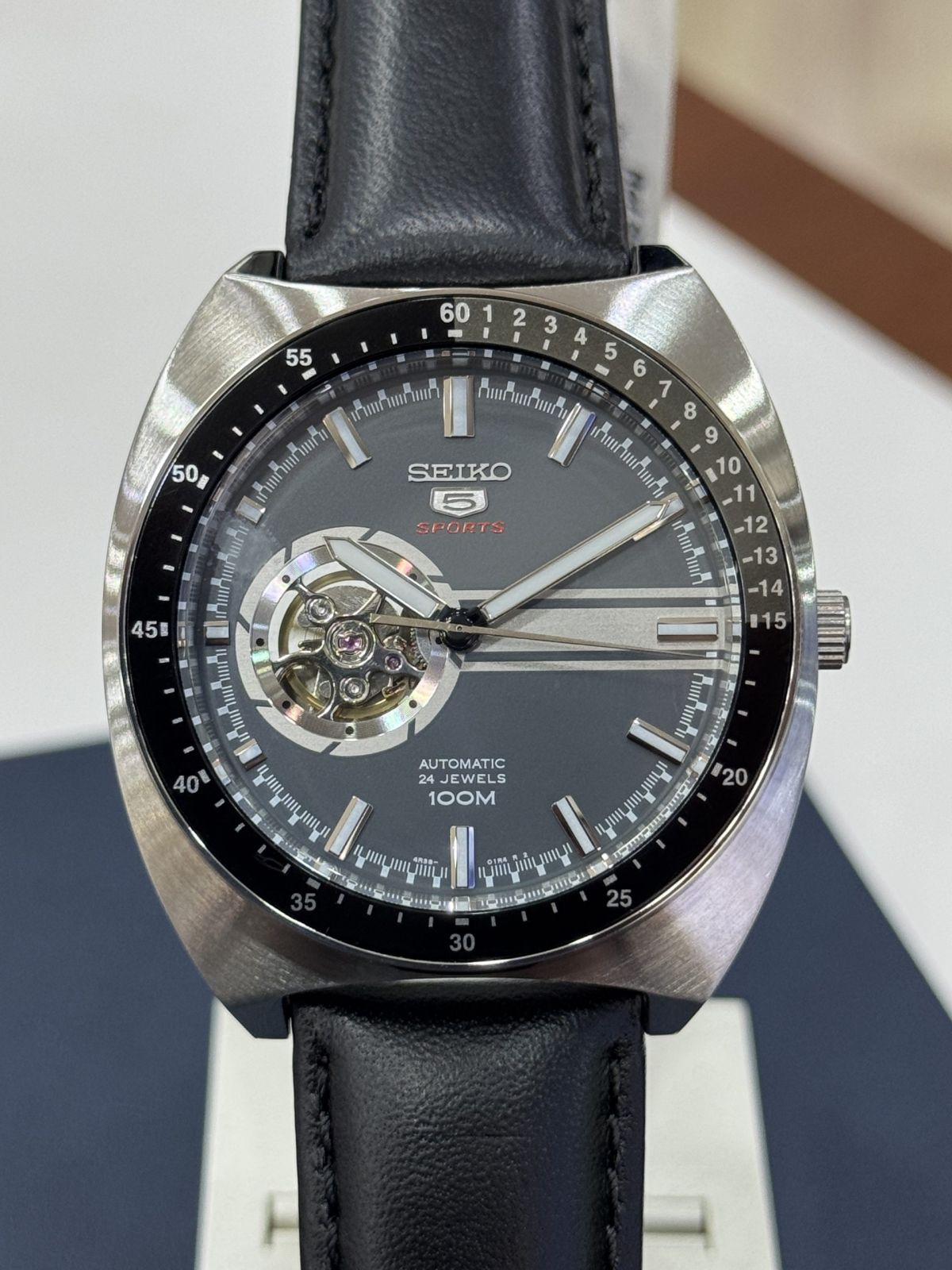 Seiko 5 Sports