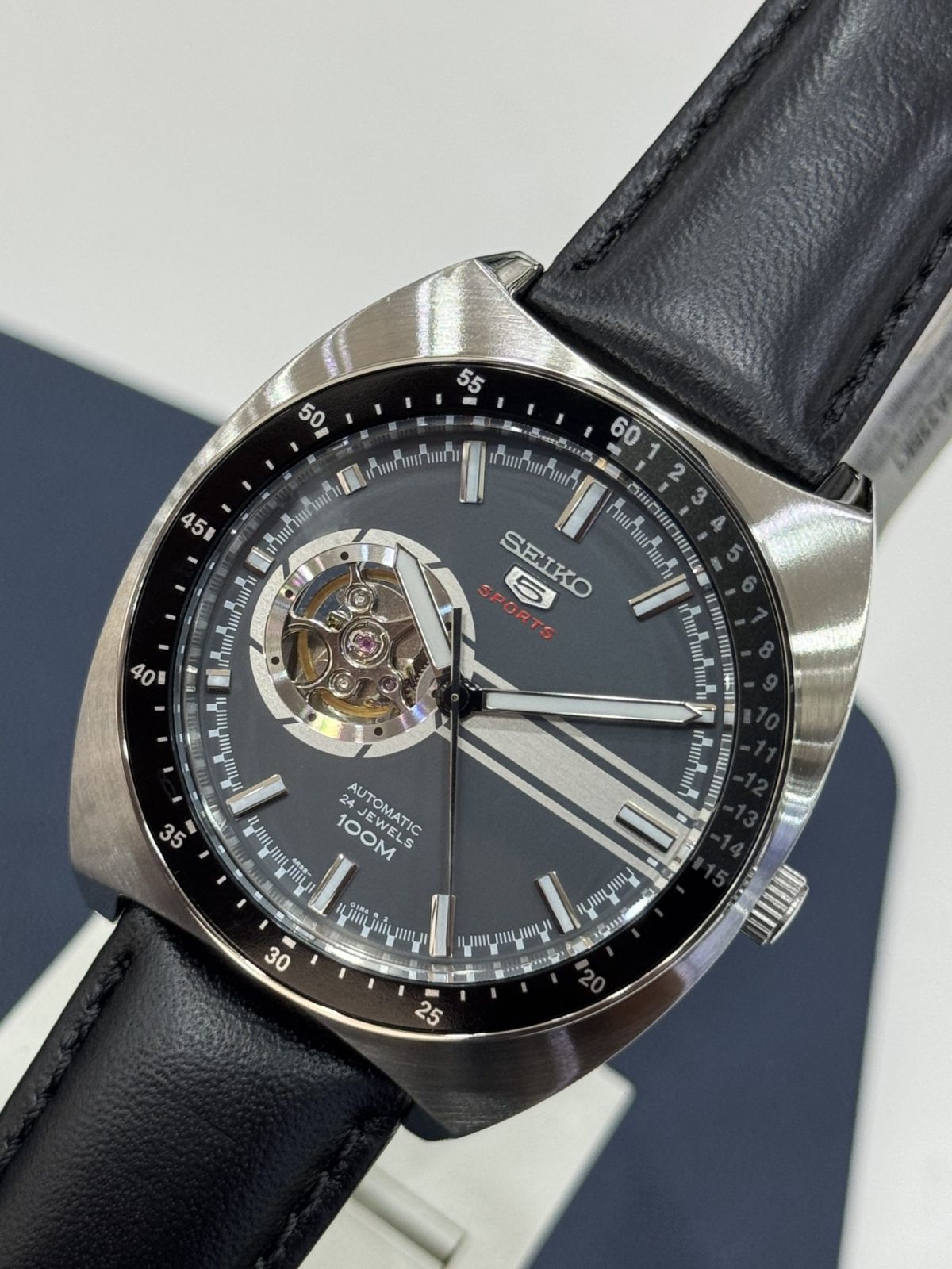 Seiko 5 Sports