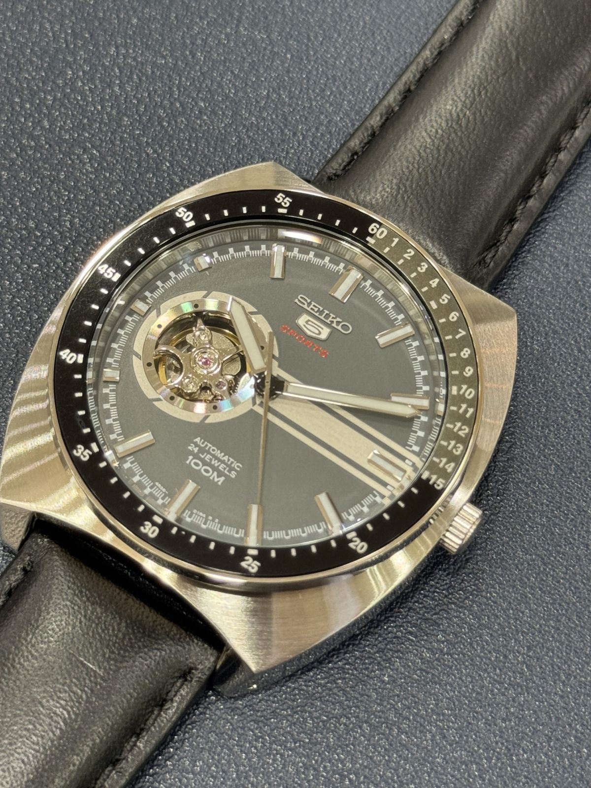 Seiko 5 Sports