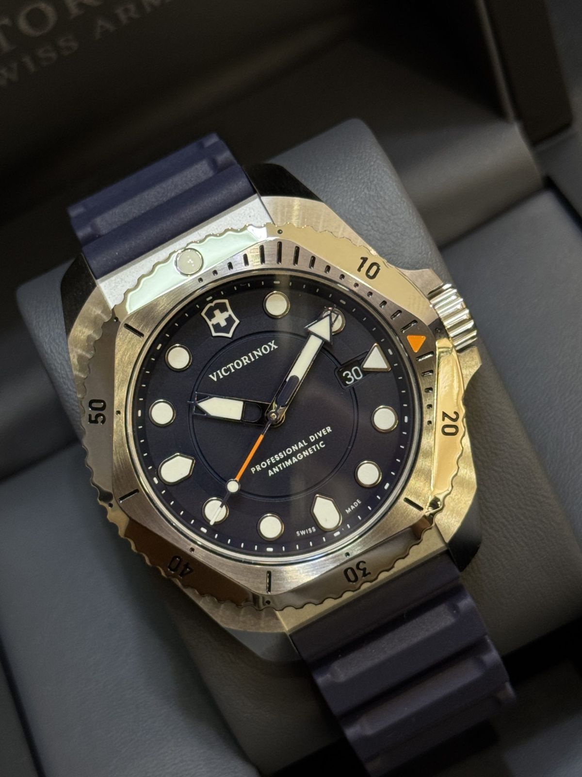 DIVE PRO