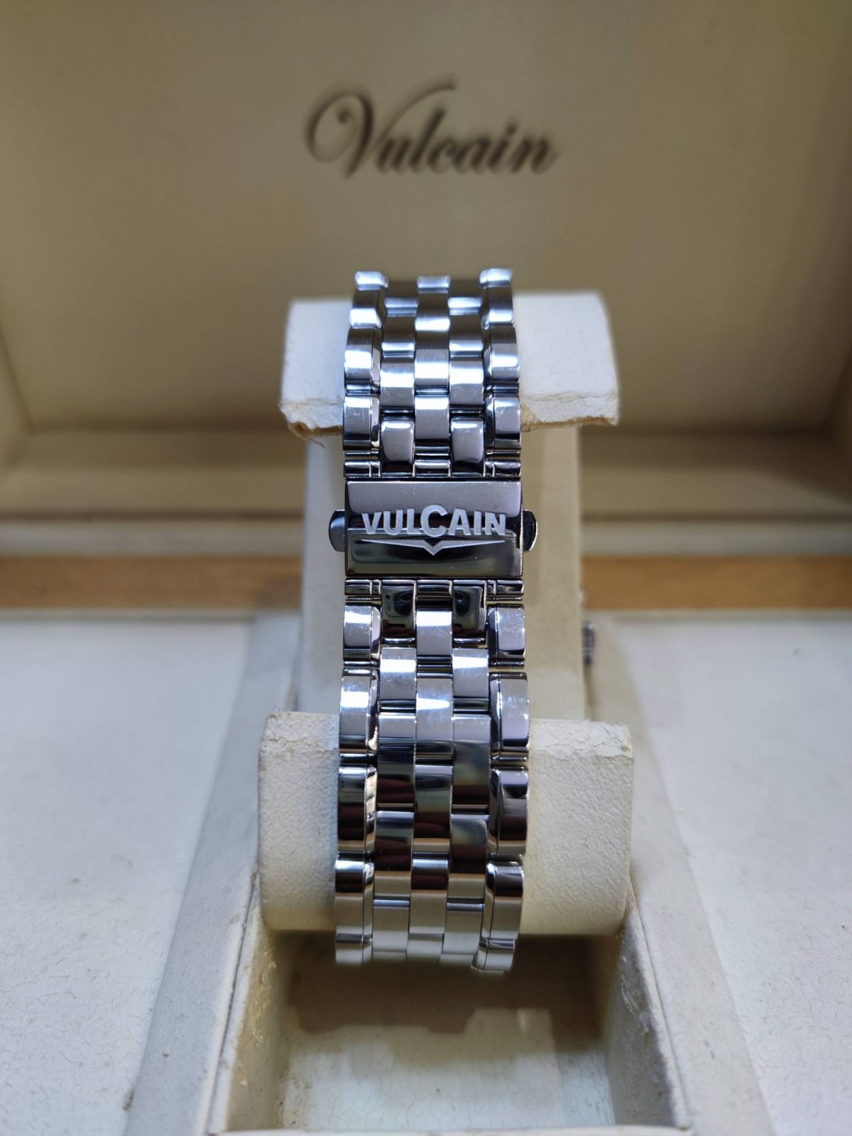 Cricket GMT Worldtime