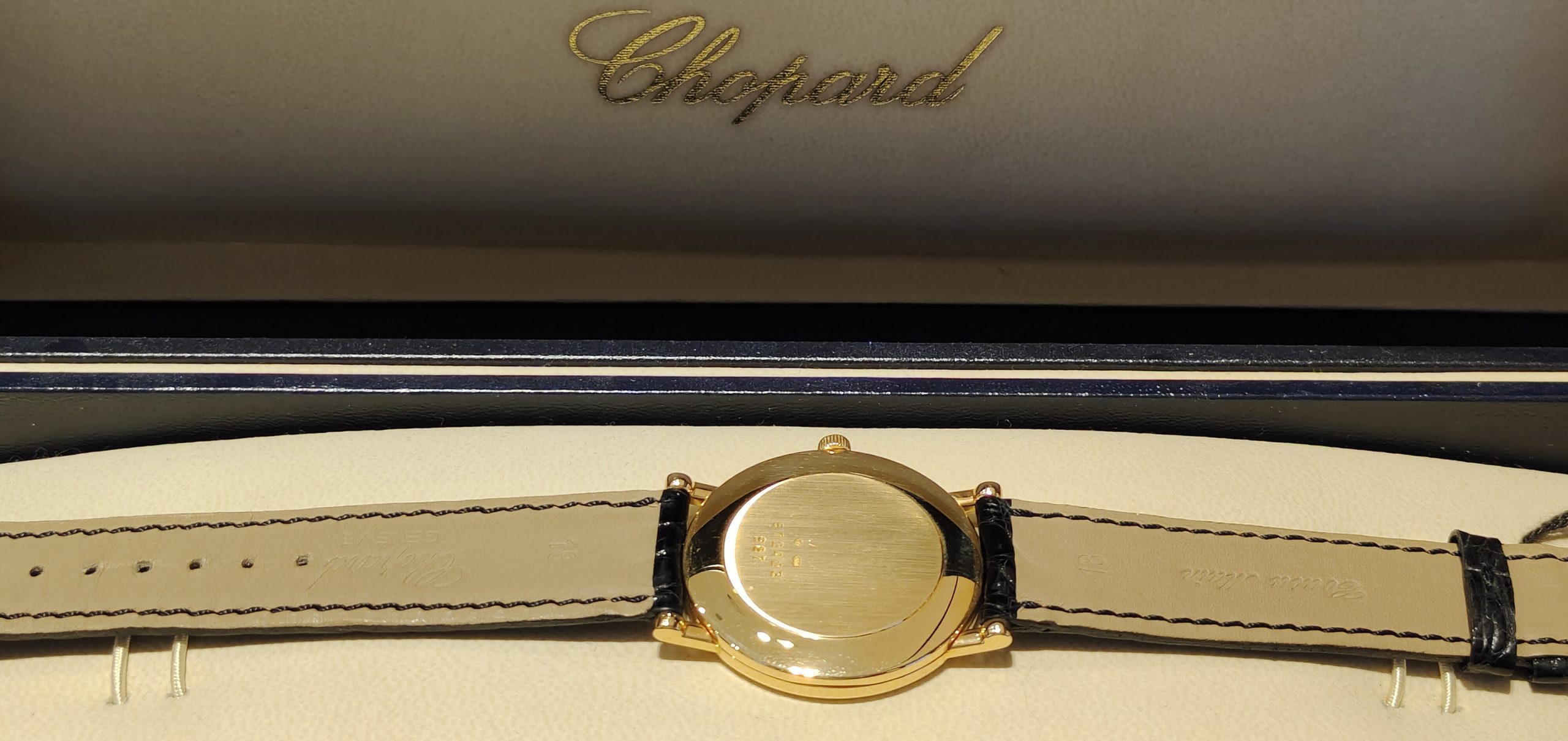 (A1956) CHOPARD Classique 18K Gold Manual Winding 34MM 16/3154 (USED ...