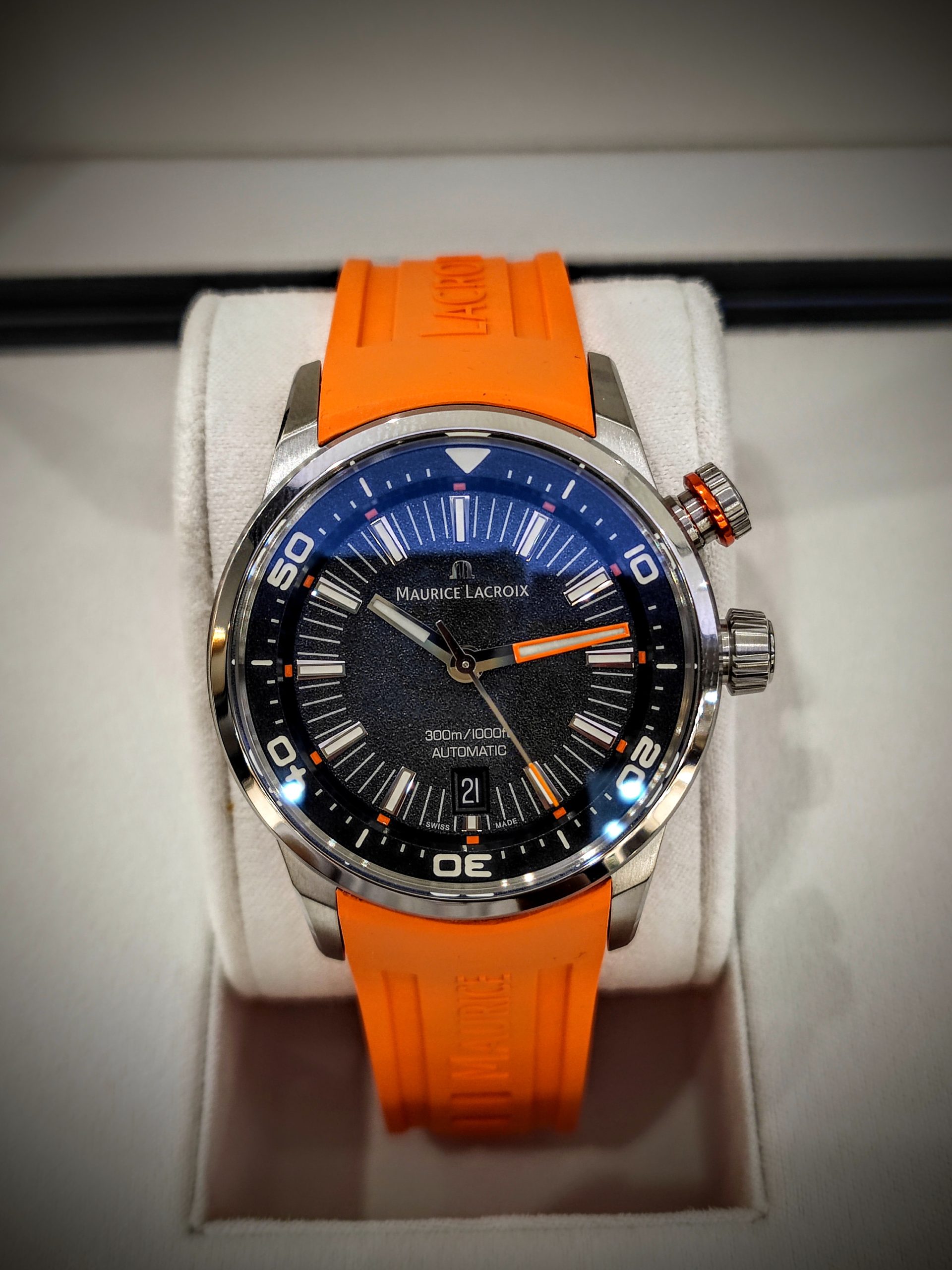夏輝リクエスト2点 Amazon.com: Maurice Lacroix Pontos S Diver 42mm Automatic Orange